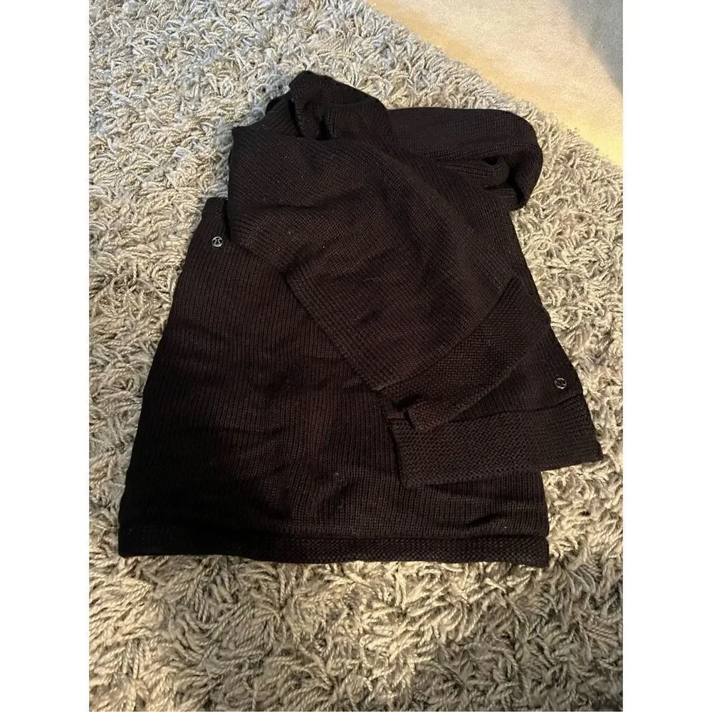 Lululemon Snood with Button-On Scarf